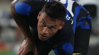 ｢すげえユニだな…｣インテルの“青×黒×オレンジ”斬新な切り替えカラーの冬季五輪記念4thユニフォームに賛否！｢ACGとインテル？｣｢にんじんっぽい｣