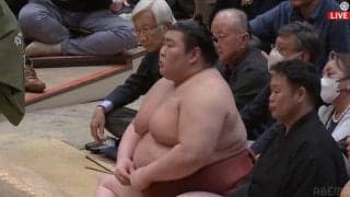 熱海富士、取組前に“謎の動き”「こういう人形あるよねw」“超独特”ルーティンに反響続々
