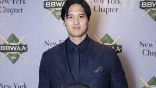 大谷翔平が発した裏方への“感謝”…ボディーガードの名前も　紺のスーツ姿で英語スピーチを披露