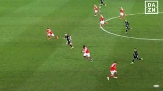 まさに“佐野回収”だ！爆速カバーでピンチ阻止「落ち着きすぎてて怖い」「ナイスだわ」最速33.92km/hは試合トップ