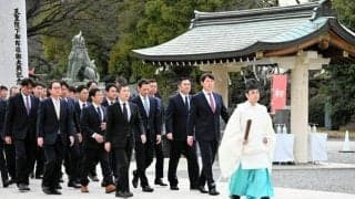 カープ、護国神社で必勝祈願　日本一へ「心願成就できるよう頑張る」