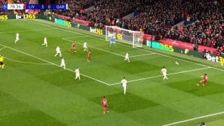 「上手すぎやろがい」遠藤航の“本職顔負けクロス”にファン驚愕！「結構いいんかい」緊急出場の右SBで決定機演出