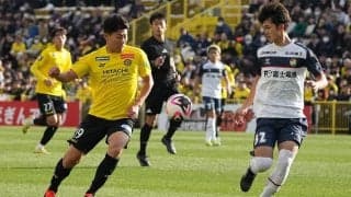 ｢格好いいわ｣｢めちゃくちゃ欲しいわ｣柏vs千葉の“ちばぎんカップ”レジェンドマッチ用特別ユニフォームが渋い！｢販売しないのかな？｣