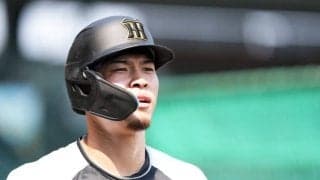 佐藤輝明が衝撃の“激変”　沖縄入りで…ファンが感じた違和感「剃ったの?!」「ちっちゃく見える」