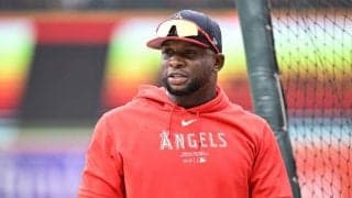 「ガタイレベチ」中日の126キロ助っ人に衝撃　来日会見でも際立つデカさ「思ってた50倍エグい」