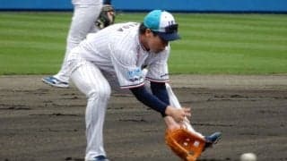 挑戦と復活--山田哲人、キャンプ初日からの“三塁守備”に「難しいなと」　慣れ親しんだ二塁も「大好きなポジション」