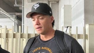 巨人新助っ人が「トラウトみたい」　衝撃の柵越え連発…屈強な肉体にX仰天「めっちゃゴツい」