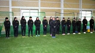 女子ソフトボール・シトリンシマネ始動　愛知→新拠点の島根で初練習