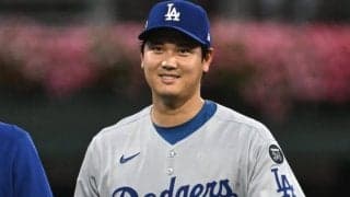 北海道に出没した大谷翔平　デコピンから山本由伸に変化…世界一の雄叫びを再現