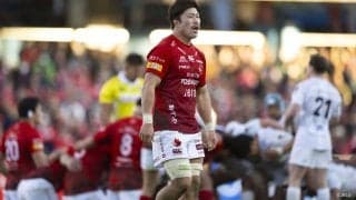 八戸のヒーロー。リーグ2位のタックル成功数102回は、たゆまず己を磨いた証