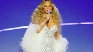 日本の土曜早朝に…白ドレスの“歌姫”登場「待ってマライアキャリーだし」「見れるとは思わなかった」【冬季五輪】