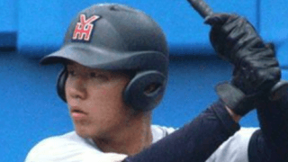 横浜のリードオフマン＆主将の小野が、織田ら同世代を束ねてキャプテンシーを発揮する【センバツ出場校の逸材】