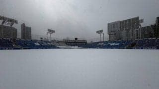 芝生ゼロから一転…たった1日で戻った“日常”　変幻自在のヤクルト本拠地「素敵」