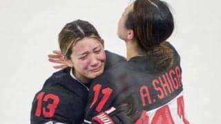 「完全アウェーの壁は厚かった」崖っぷちでも諦めない　スマイルジャパンに残された“奇跡への条件”【冬季五輪】