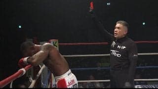 「何やってんだ！」「後味悪い」再三の反則で前代未聞のレッドカード 予期せぬ「反則負け」に批判殺到