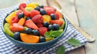 授乳中とにかくお腹が空く理由は？おすすめの間食と食事のとり方のコツ