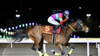 【クイーン賞】勝敗分けた“外差し馬場”松山「外を意識した」レース後ジョッキーコメント