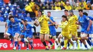 不要な一足を、誰かの希望へ。クラブハウスの片隅から生まれた支援の輪