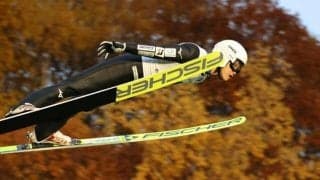 「公務員ジャンパー」内藤選手、世界選手権で団体V　山形県庁で報告