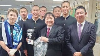 【ボクシング】大橋会長「パワー注入」井上尚弥、平岡アンディの練習を横浜高野球部が見学