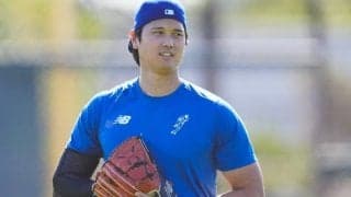 大谷翔平の真横に現れた“超大物”　ド軍撮影の1枚に「信じられない」「オーラすごい」