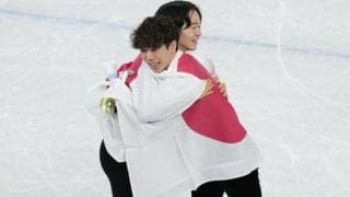 佐藤駿が手にした夢のような銅メダル　親友と一緒に上がった表彰台