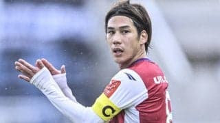 ｢江坂王子ゴラッソ｣｢まさにスペシャル｣J1岡山の“マエストロ”元日本代表MFが反転ボレー弾！｢居合い霹靂一閃って感じでカッコいい｣