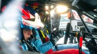 WRCスウェーデン：ティエリー・ヌービルに1分のペナルティと罰金