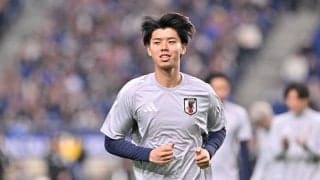 ｢おいおい、まじかよw｣21歳CB高井幸大がボックス内で強烈シュート＆華麗なルーレット披露！ ブンデス舞台での大胆勝負に｢FWやんけw｣｢それできちゃったらピケなんよ｣