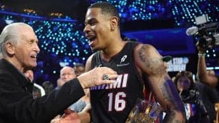 キーシャド・ジョンソンが逆転優勝でダンク王に…“親子制覇”狙ったリチャードソンは1回戦敗退