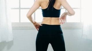 今年こそ「背中美人」を目指そう！健康にも役立つ1日5分のヒップアップ筋トレ