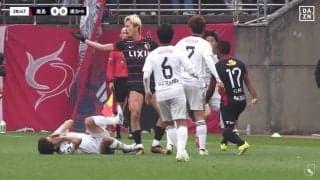 「レッドカードでは？」鈴木優磨が激昂！顔面直撃の“肘ブロック”が物議「どこがファウル？」判定めぐりファン真っ二つ