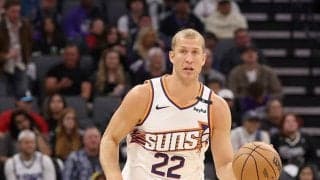 ウェスト2位のスパーズがベテランビッグマンのメイソン・プラムリーと10日間契約