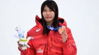 「村瀬のすべりは確かに別格に映った」女子スロープスタイルで一歩及ばずの優勝候補に何が？　大技トリプルコークも涙の銅に同情の声「採点競技の難しさかも」【冬季五輪】