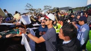 ダルビッシュ、サイン会で厳戒態勢　7人の警備員がガッチリガード…ファン＆報道陣殺到