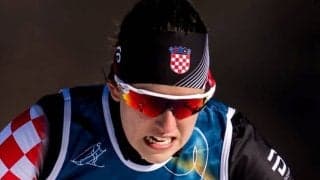 場内騒然の犬乱入　選手が「良くない」と苦言を呈したハプニング　飼い主が明かした“経緯”「朝からいつもより泣いていた」【冬季五輪】