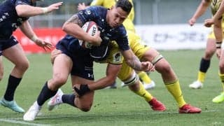 圧倒的な跳躍力で駒沢の空を支配。勝機を呼び込む14番の存在感