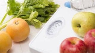 ダイエット中でも大丈夫！旅先での賢い食べ方、食事の選び方