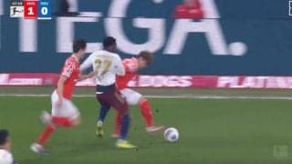 「どこから来たんや？」佐野海舟、体を回転させて“爆速ボール奪取”「マジで怪物」強靭フィジカルでカウンター阻止