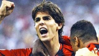 【欧州サッカー】ブラジルで珍しい「魔術」を使わないクラッキ　カカのドリブルは「神から授かった」天性のもの