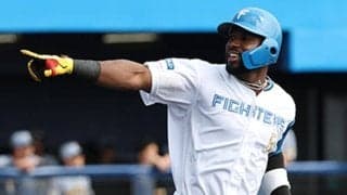 日本ハム新戦力が衝撃“場外弾”「どんなパワーしとんねん」　漂う神助っ人の予感