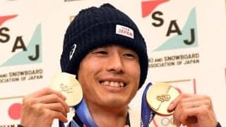 堀島行真　銀メダル獲得に妻・輝紗良さんの助言「的確なアドバイスで落ち着いてスタートできた」　後ろ向きゴールは「想定外。人生で初めて」