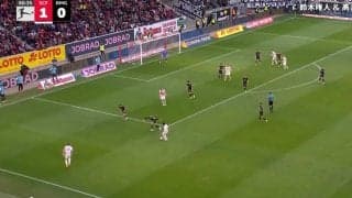 「踊ってるやん！」鈴木唯人、“ダンシングフェイント”炸裂→相手選手を翻弄「キレキレだな」パスをおとりにマーカーを騙した“神テクニック”