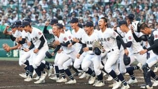 沖縄の子はなぜ身体能力が高い？　“必須アイテム”効果も…巨人ルーキー兄弟を育んだ土壌