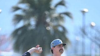 【オリックス】MLB歴代最長身の新外国人ジェリー　西武相手にベール脱ぐ／練習試合スタメン