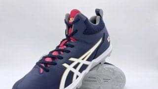 【WBC】鈴木誠也、侍ジャパン仕様のスパイク公開　金具ではなく樹脂製のスタッドで軽量化