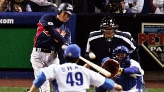 【WBC】宮本慎也が感じ、松中信彦が確信した福留孝介の変化 王ジャパンを決勝へと導いた値千金の代打アーチ