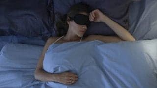 睡眠時間が短い人へ。寝る前の行動を変えてみよう