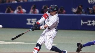 佐藤輝明に戦慄「今年もカモ」　大谷も“祝福”の衝撃131m弾…中日ファン複雑「相性よ」