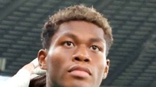 ＧＫ鈴木彩艶が昨年１１月の左手骨折以来、約３か月ぶりにベンチ入り復帰　出番はなしも日本代表に朗報